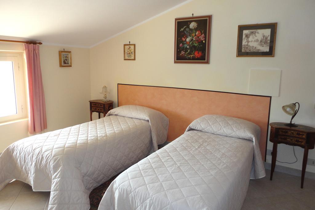Apartamento Casa Adriana Penne Exterior foto